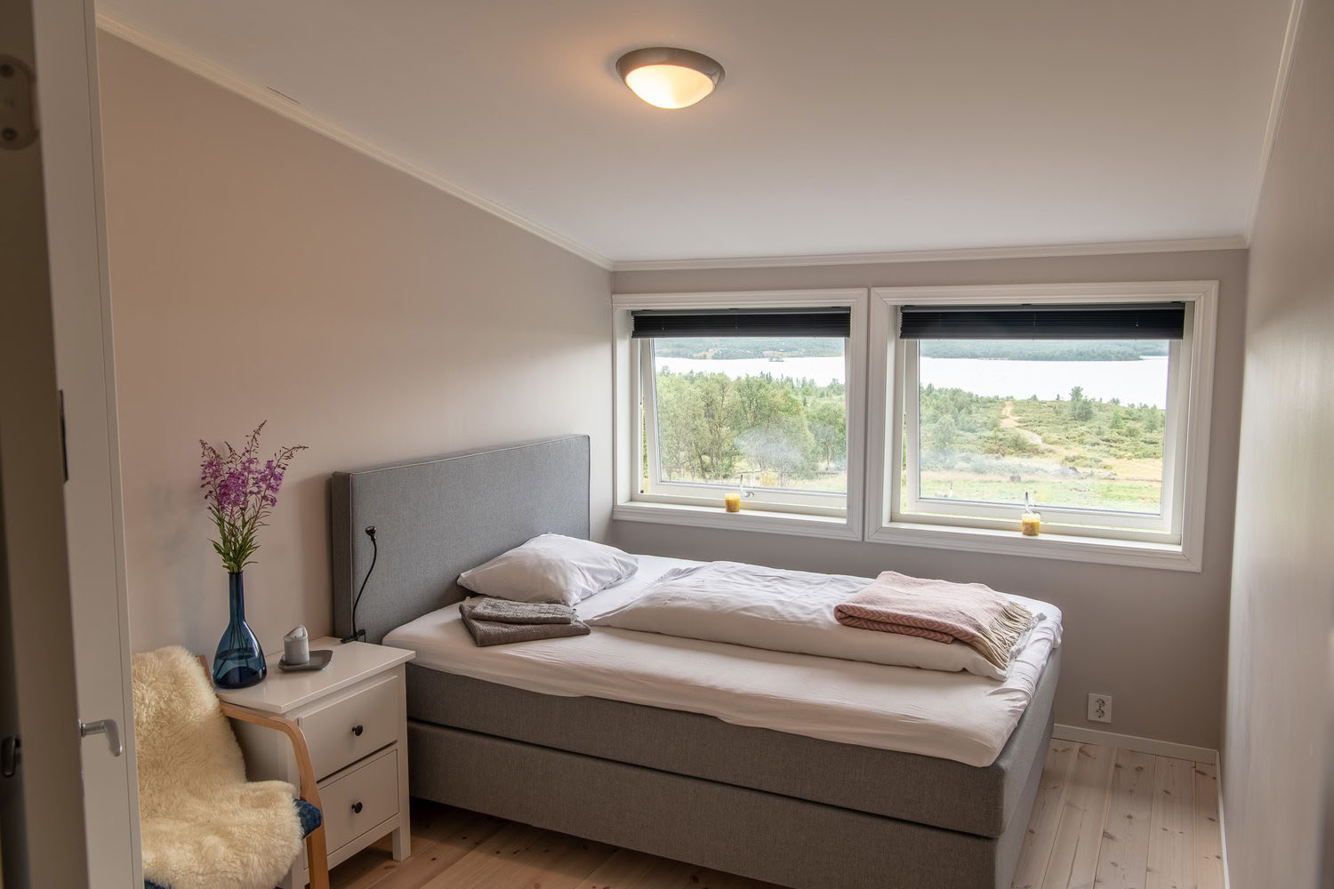 Adem van de Herfst: Een Herstellende Yogaretreat voor Stressverlichting