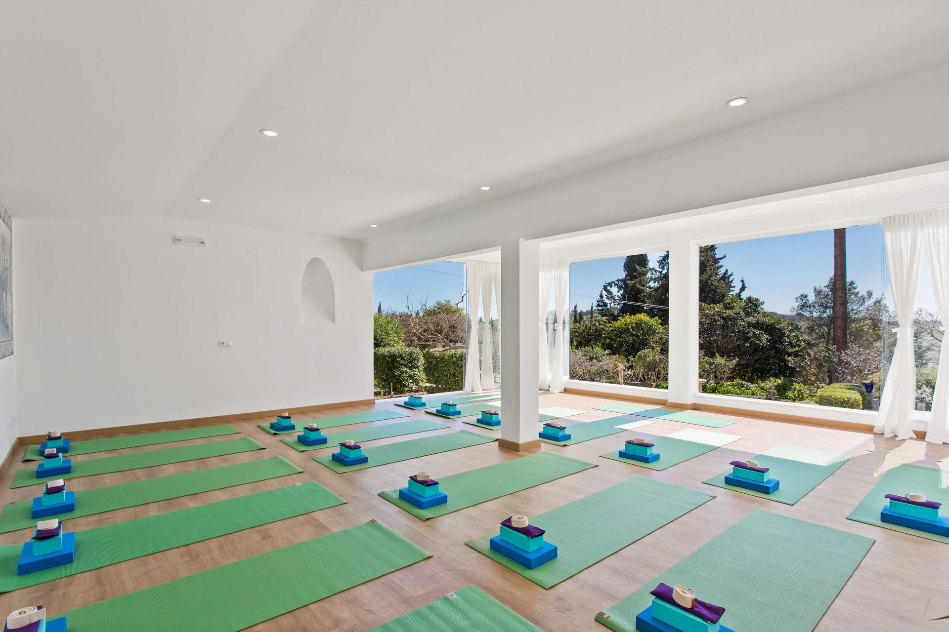 Privé yogaretreat met Melanie Caine