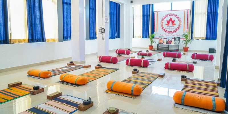200-uurs yogalerarenopleiding in Rishikesh, India