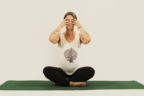 200 uur YTTC + Prenatale yogacertificering