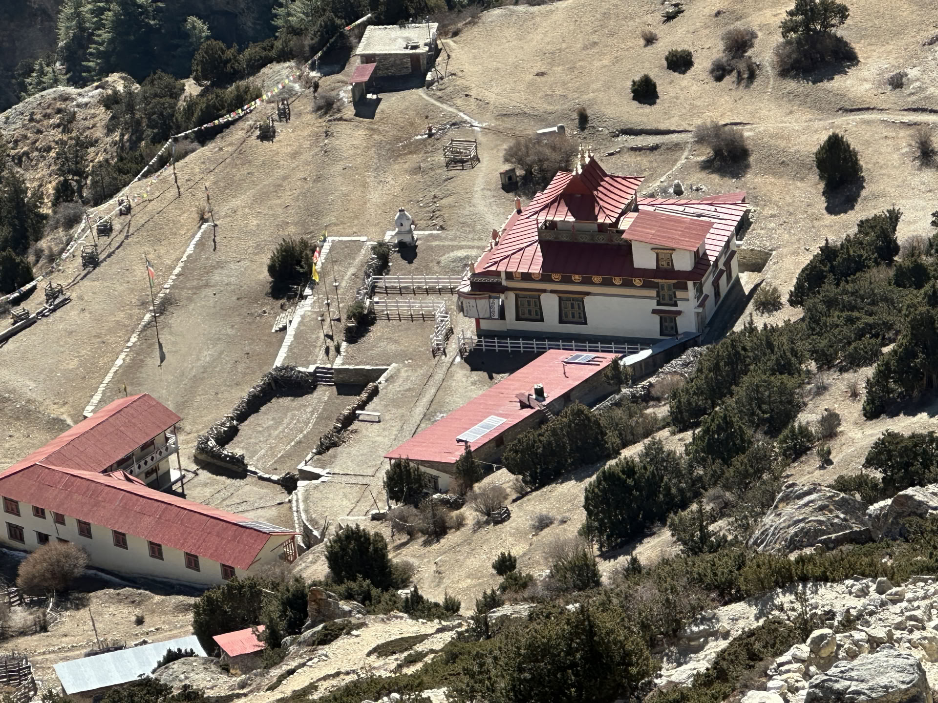 Yoga-trek over de Annapurna Circuit met Tilicho-meer