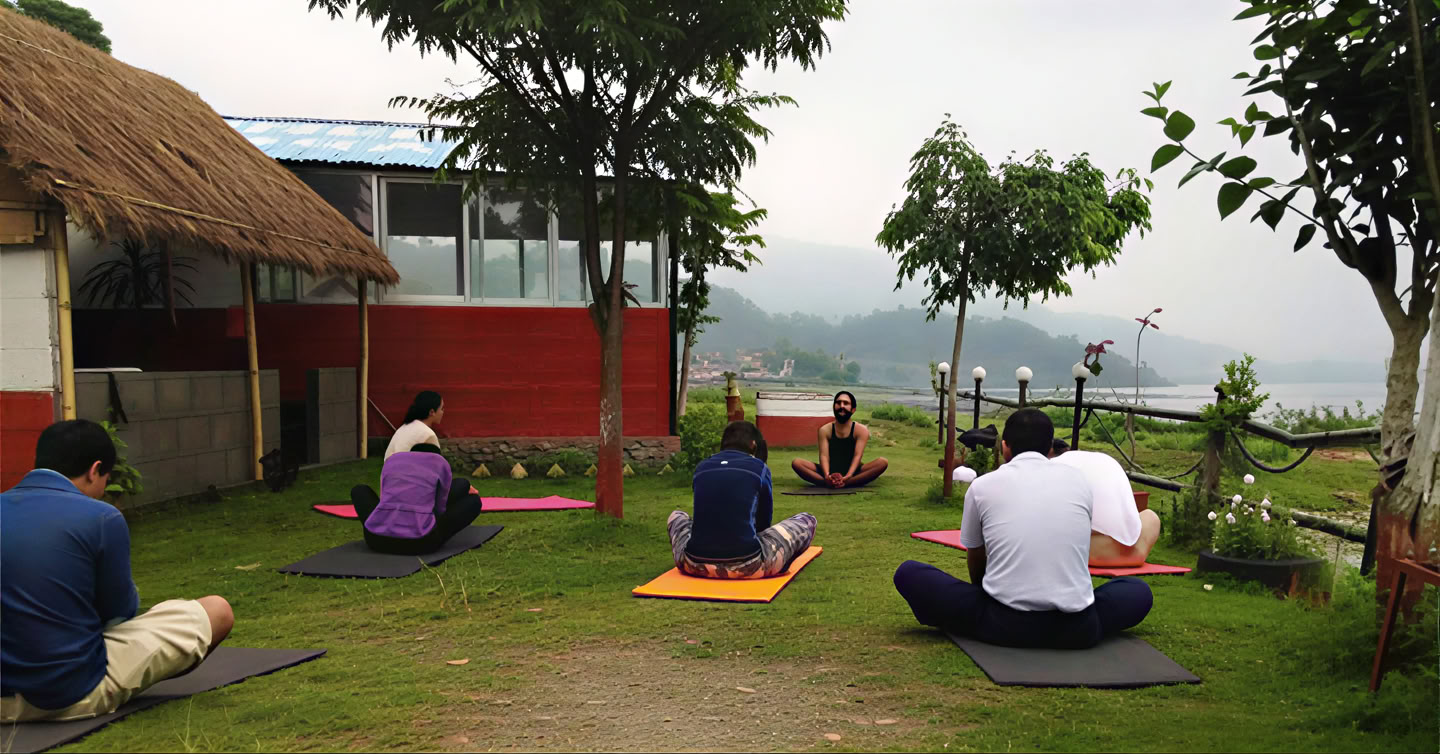 Yogatrektocht door de Langtangvallei in Nepal