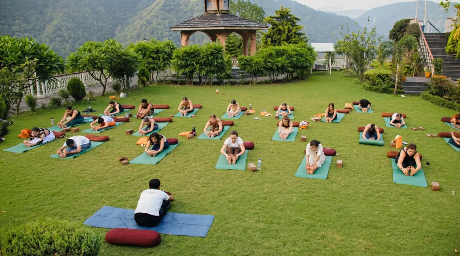 RYT 200-uurs yogadocentenopleiding in Rishikesh, India
