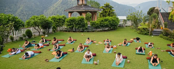RYT 200-uurs yogadocentenopleiding in Rishikesh, India