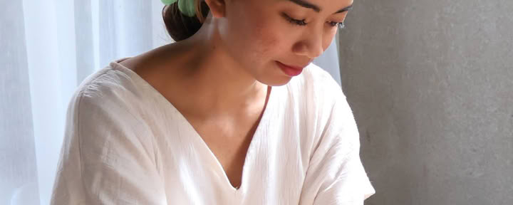 Therapeutische helende massage met Desak
