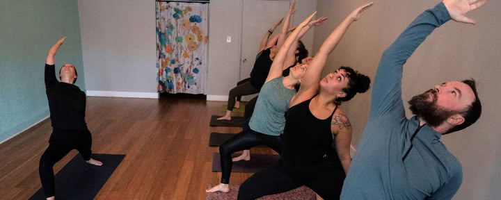 Donderdagen 18.00 uur Krachtige Vinyasa Flow