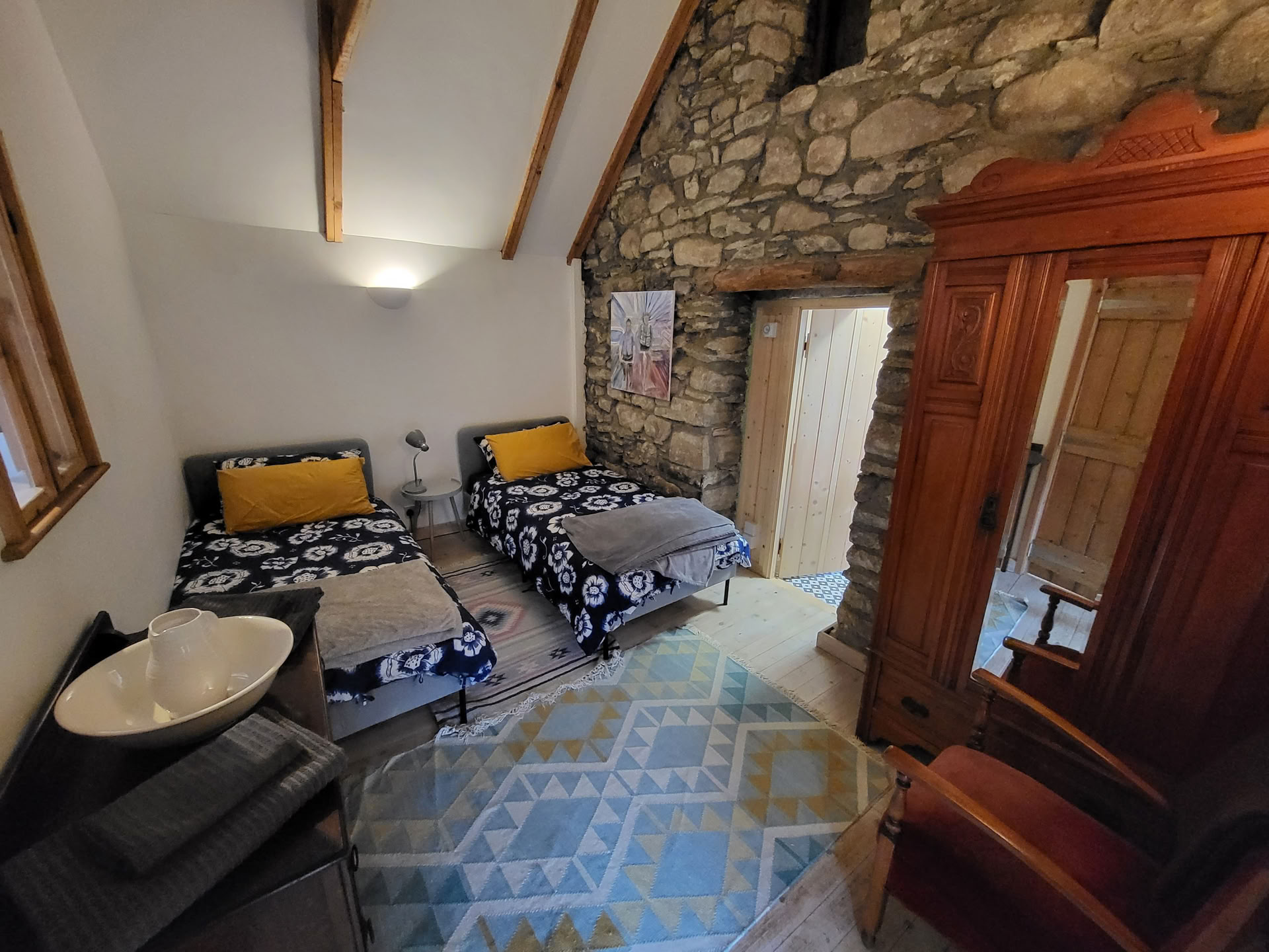 Ontspan, herstel en verbind opnieuw: een wellnessweekend bij The Yoga Barn