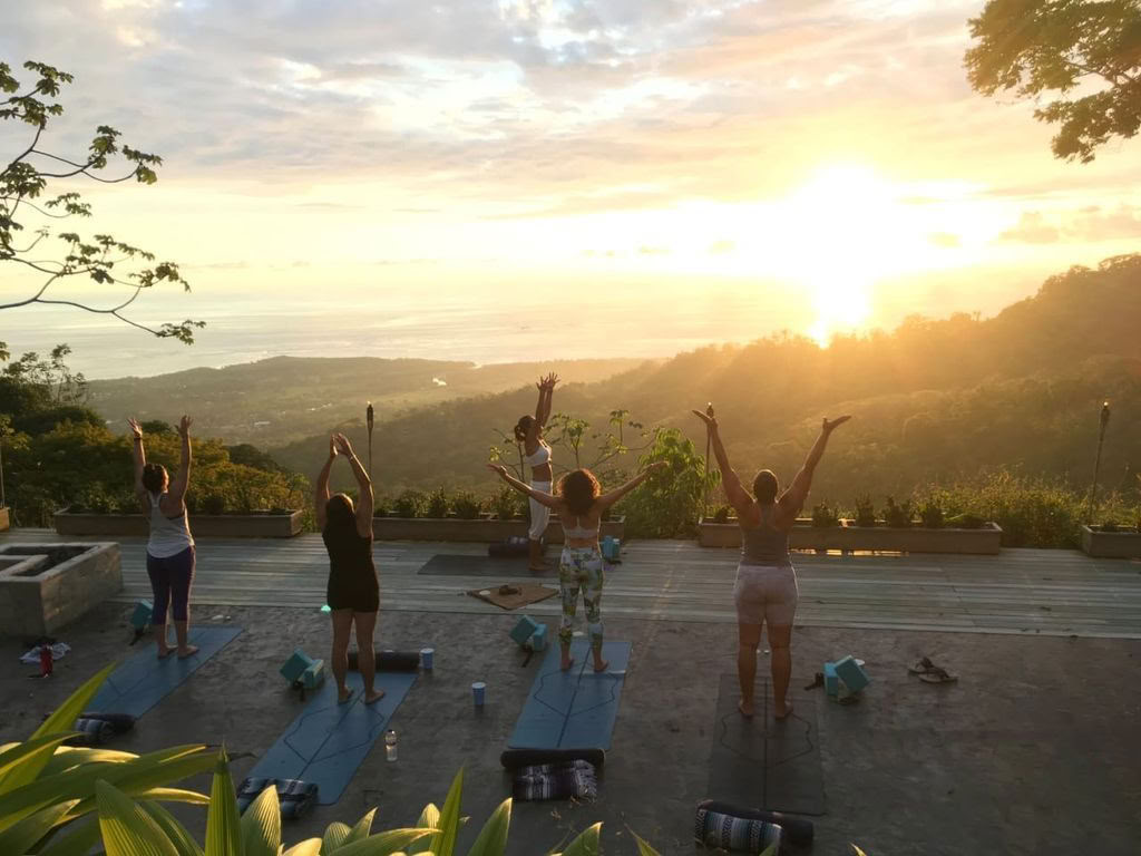 Troost in yogaretreat met Elena