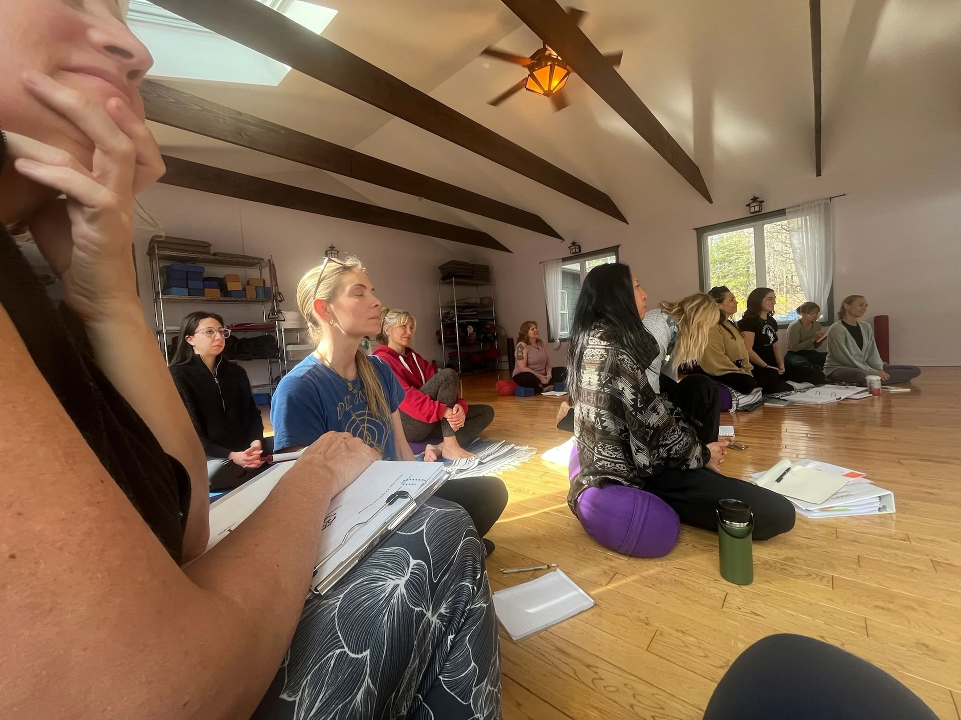 200-uurs yogadocentenopleiding