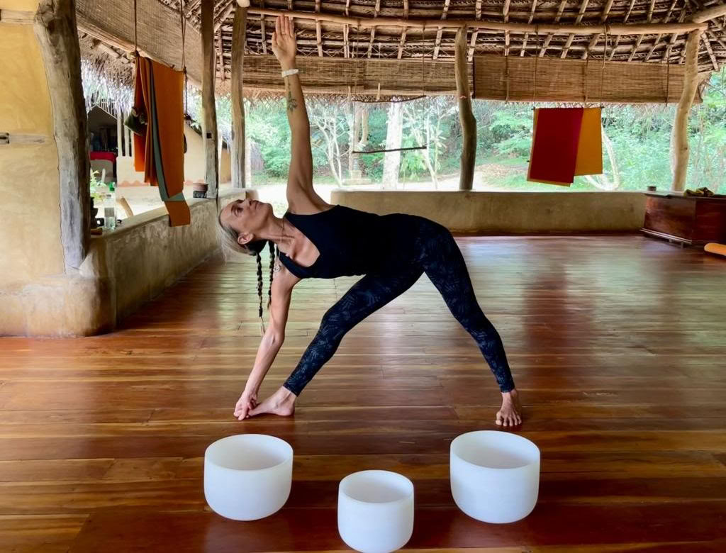 Florentina Lam-Clark - Verjongende yoga- en klankhealing