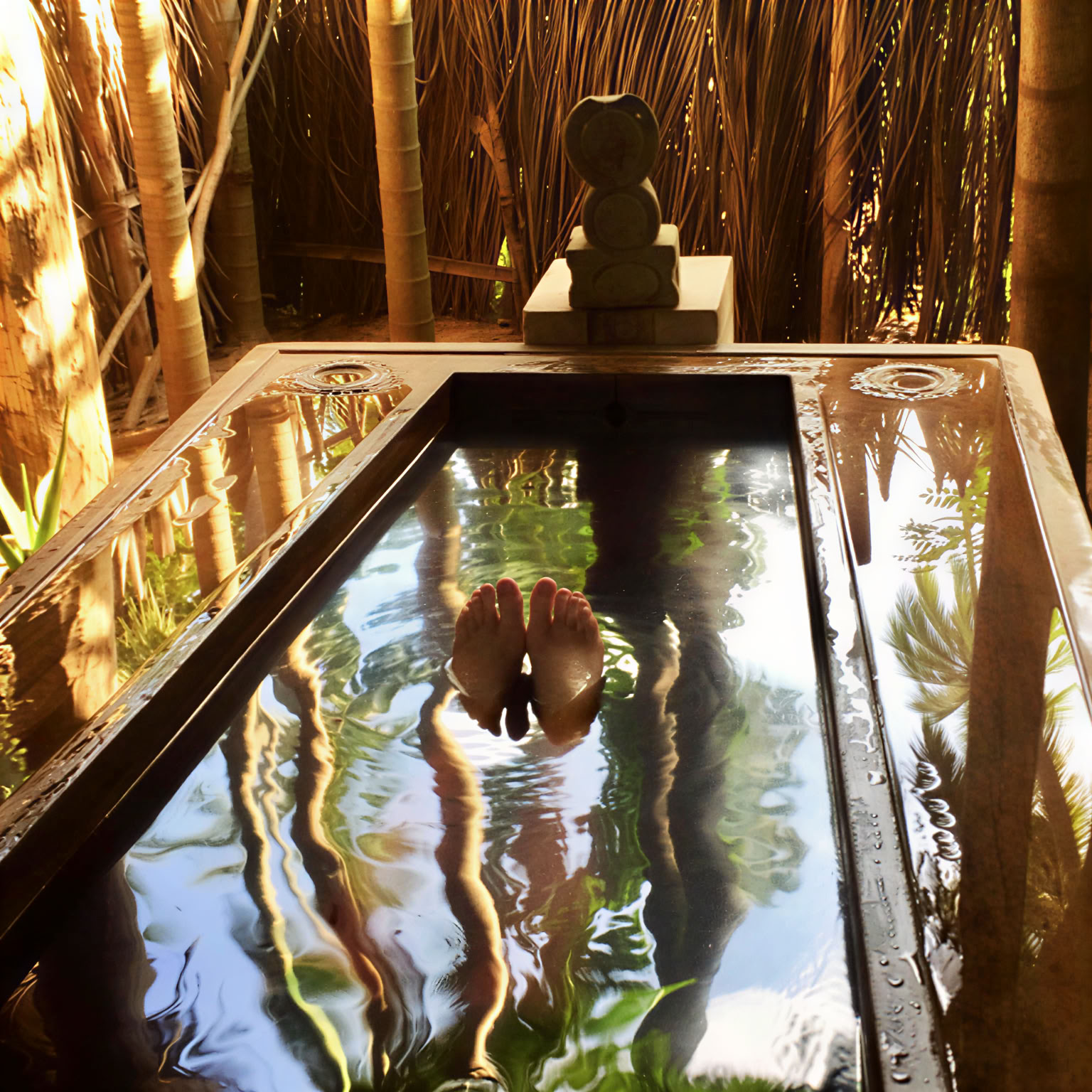 Florentina Lam-Clark - Verjongende yoga- en klankhealing