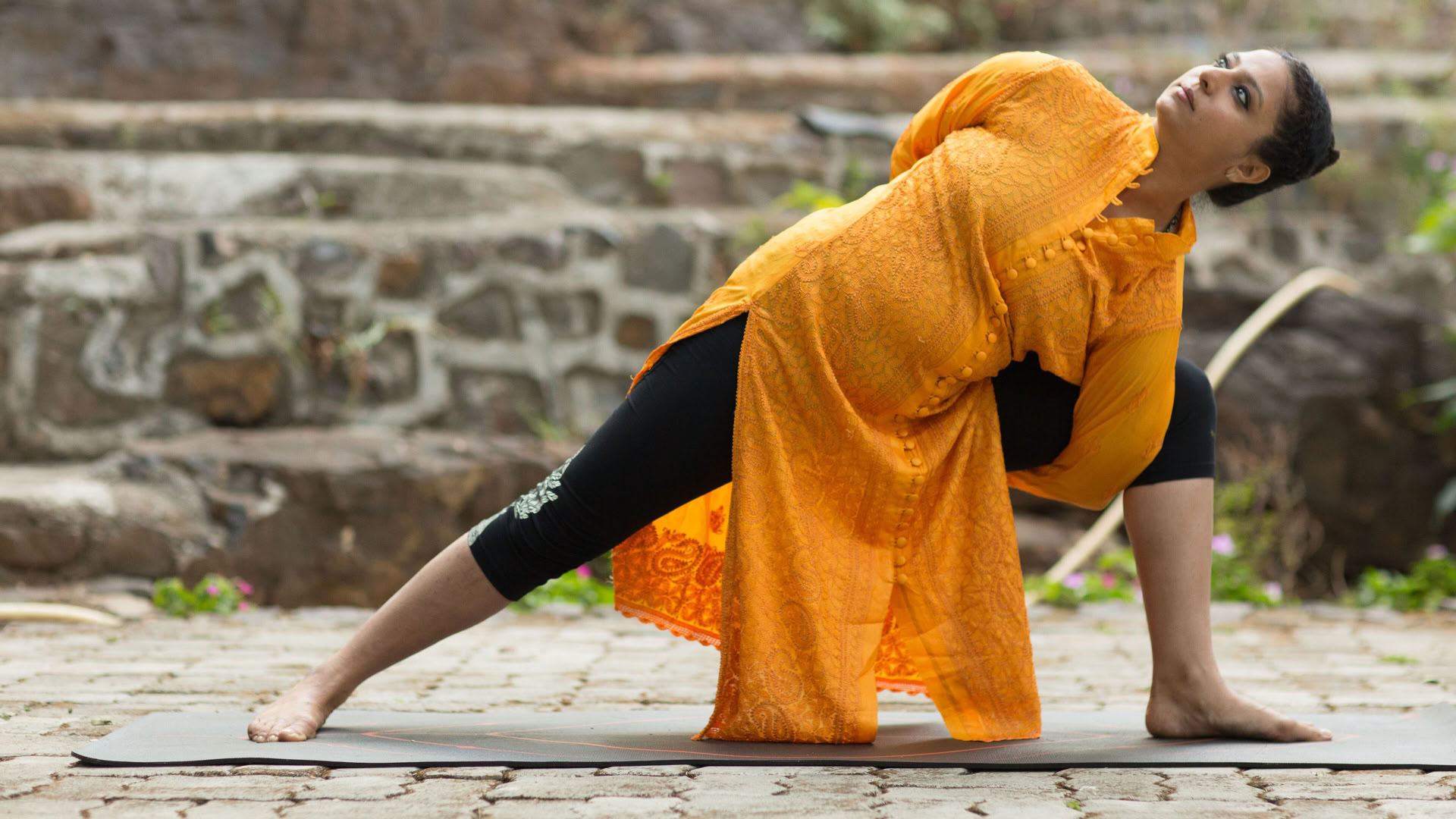 Samanta Duggal - Traditionele Hatha Yoga en Stressverlichting