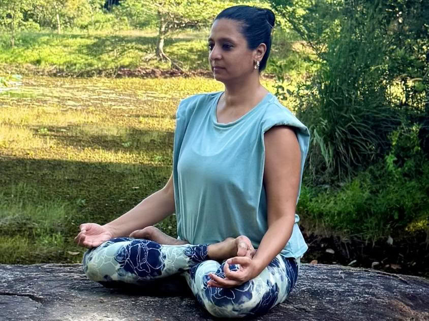 Samanta Duggal - Traditionele Hatha Yoga en Stressverlichting