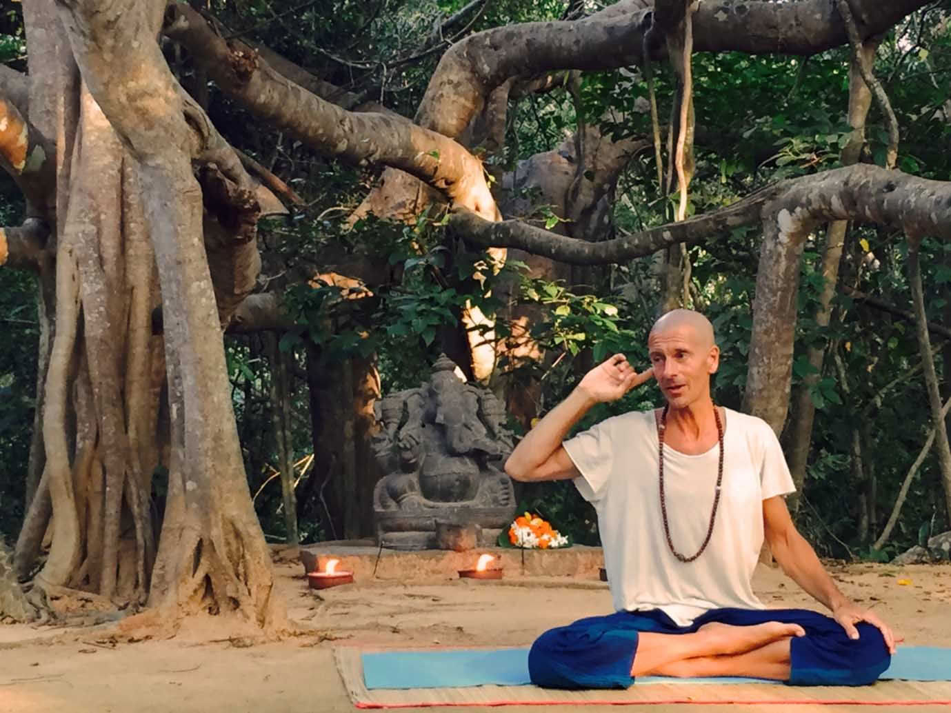 James de Maria - Bewuste Yoga Flow
