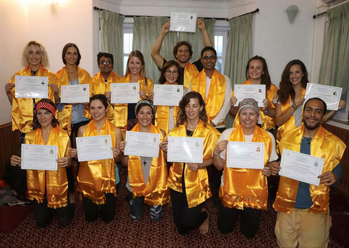 100-uurs opleiding tot kinderyogadocent