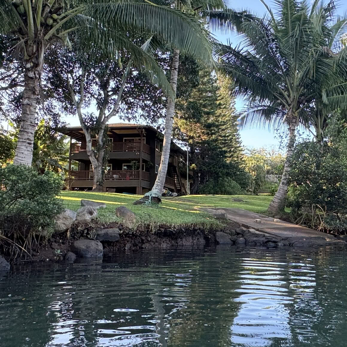 Standaard Surf- en yogaretreat