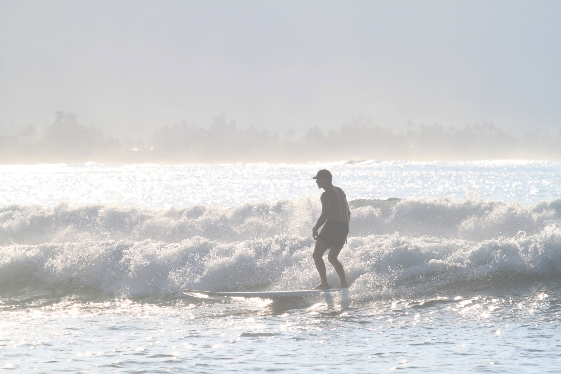 Standaard Surf- en yogaretreat