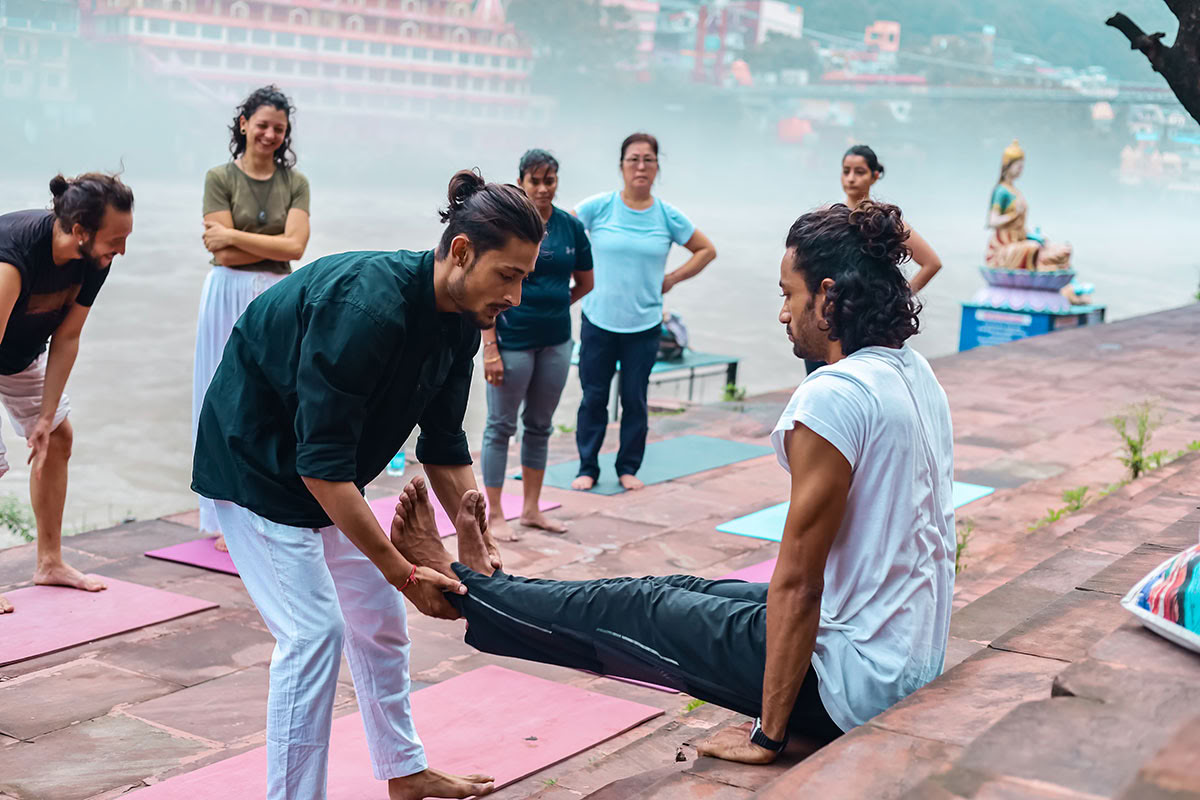 Aerial Yoga-docentenopleiding in Rishikesh, India