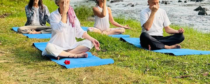 Hatha-yogaretraite met Bhoomaji