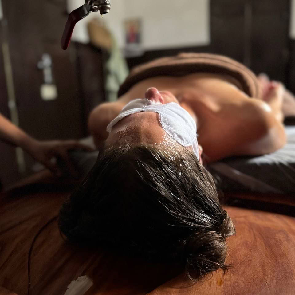 Tussen Oceaan en Stilte: Yoga- en Ayurveda-retraite in het hart van Kerala, India