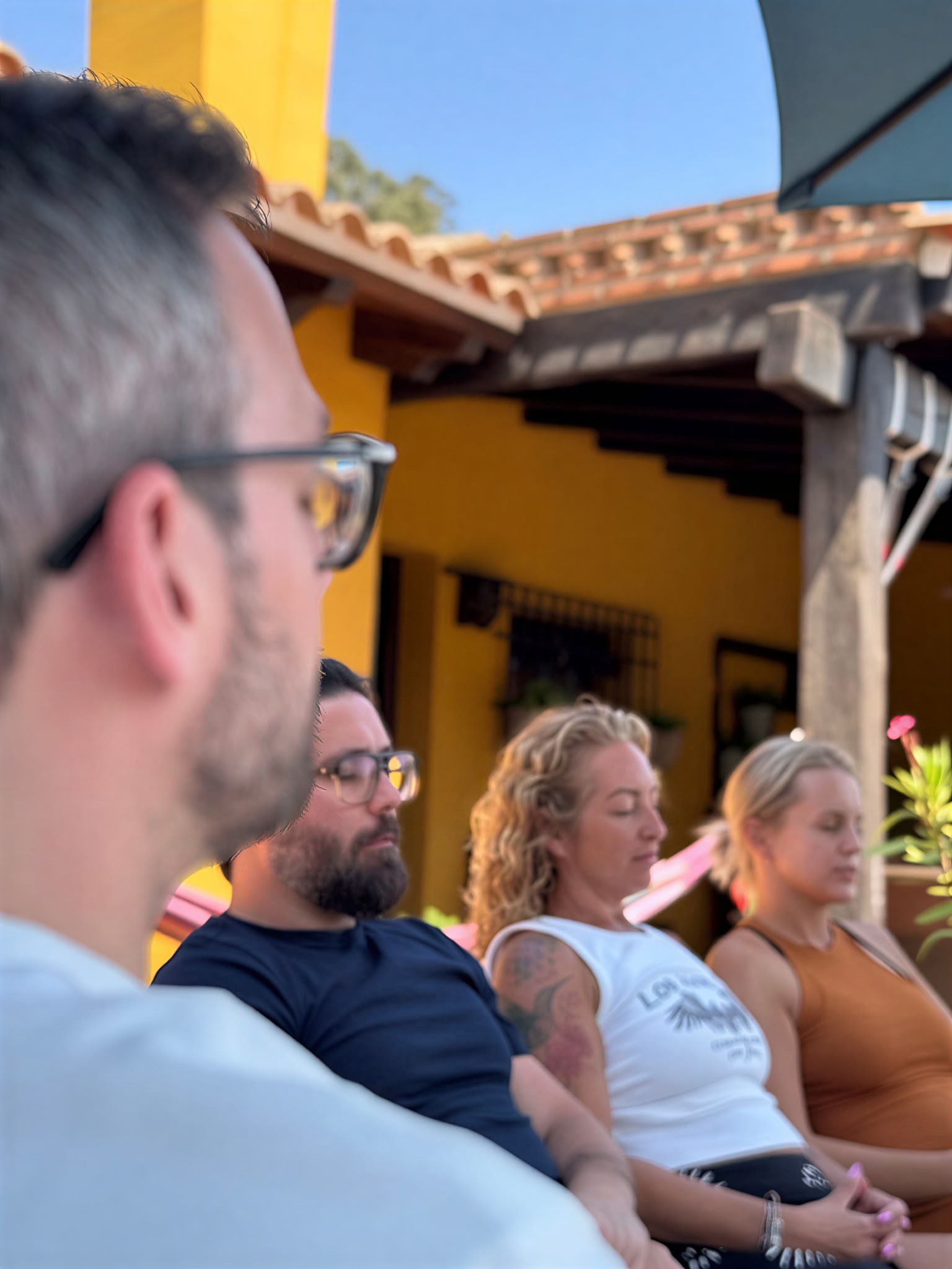 5-daagse holistische integratieve ayahuasca-retreat in kleine groep met sjamanistische ademwerk en kambo in Málaga, Spanje