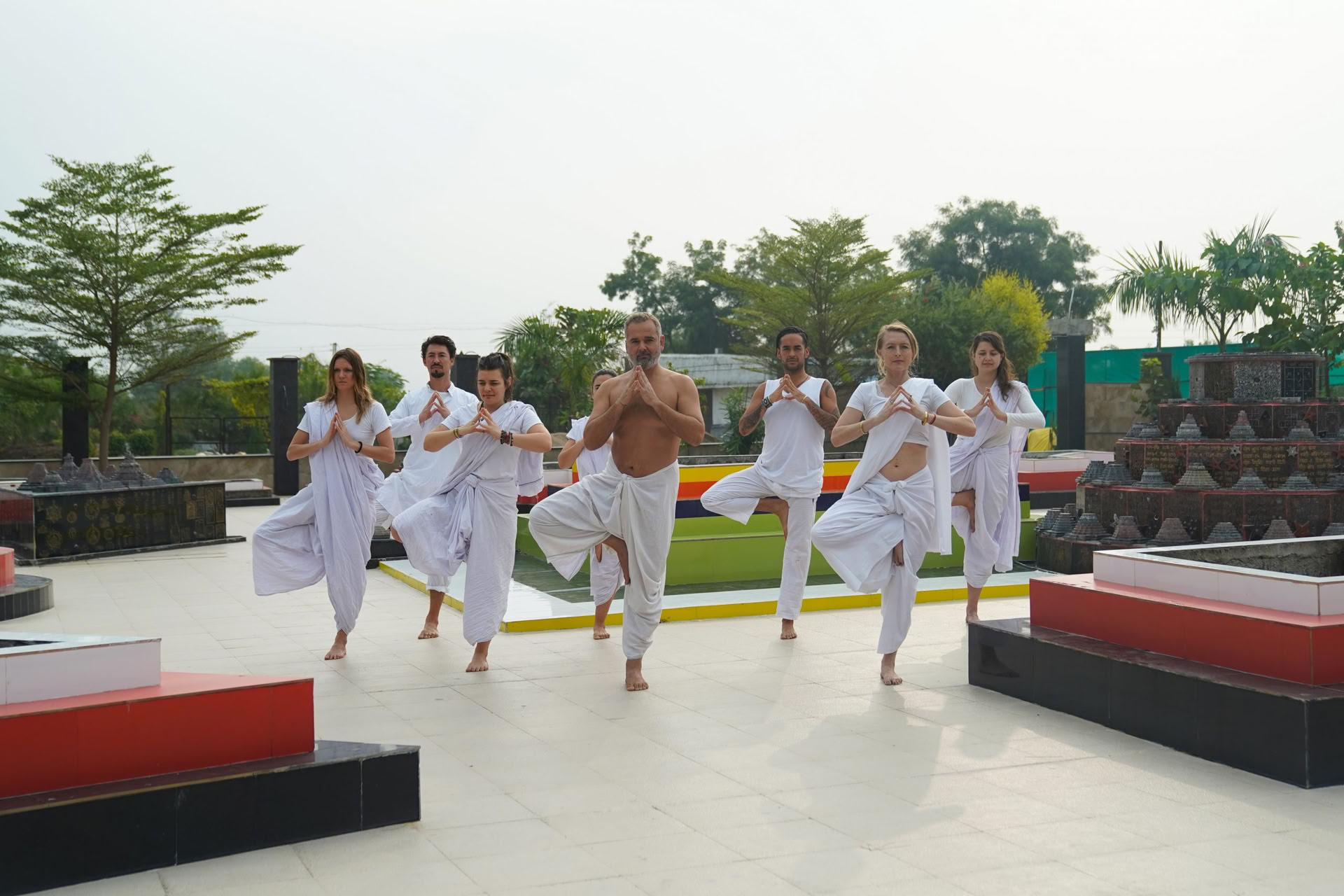 300 uur Sharabh Yog & Kriya-systeem