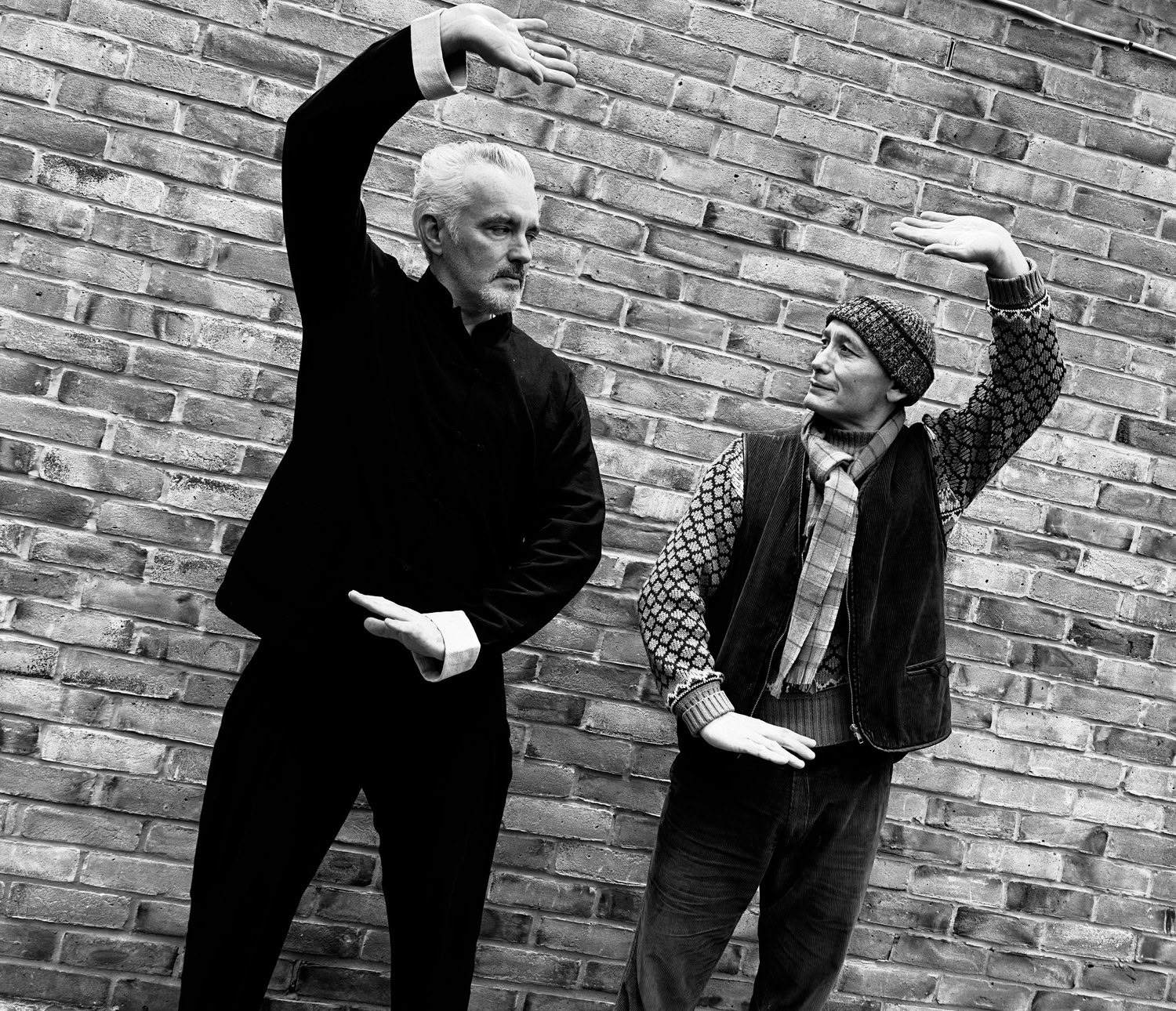 TRE (trauma-/spanningsontladingsoefeningen) workshop - reset je zenuwstelsel — The Held Space - retreats en workshops voor regulatie van het zenuwstelsel bij PTSS, complexe PTSS, angst, burn-out, rouw, trauma, chronische pijn,