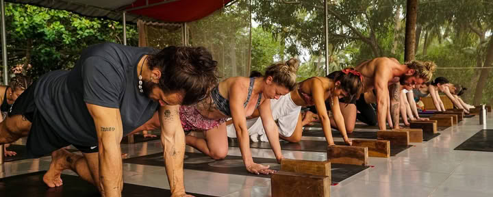 100-uurs Hatha-yoga docentenopleiding – India