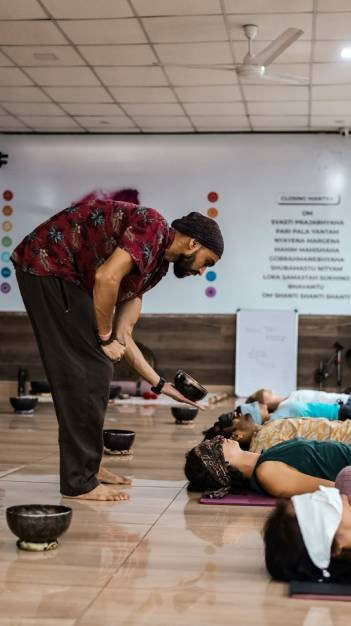 Klankheling- en meditatie-retraite