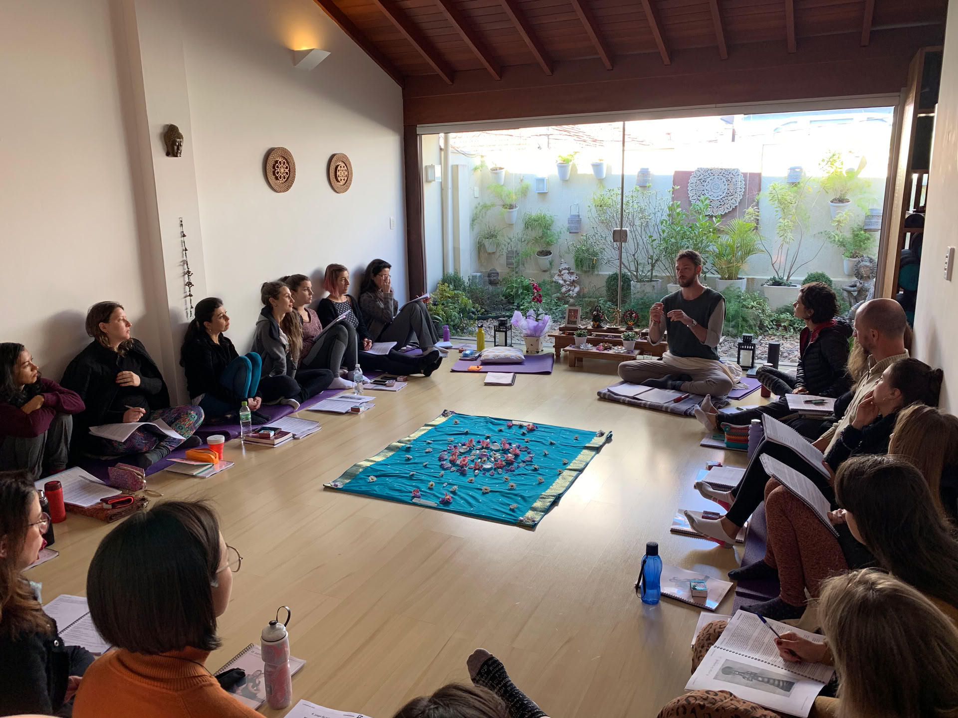 200-uurs yogadocentenopleiding - oktober 2026