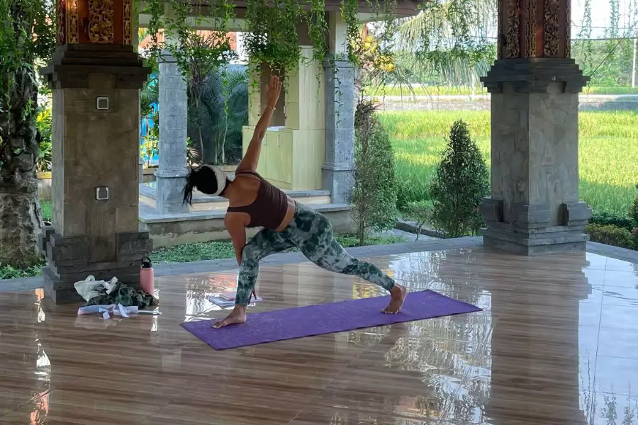 100-uurs yogadocentenopleiding