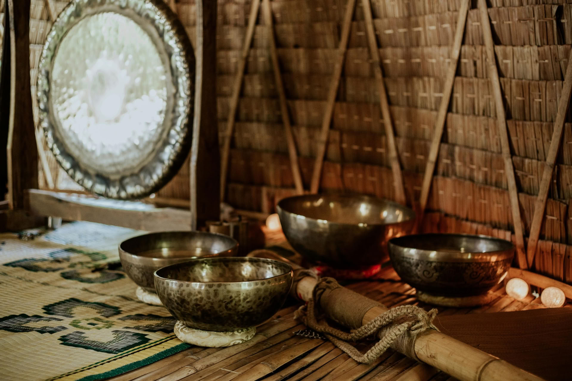 Klankheling-immersion: harmoniseer lichaam, geest en ziel