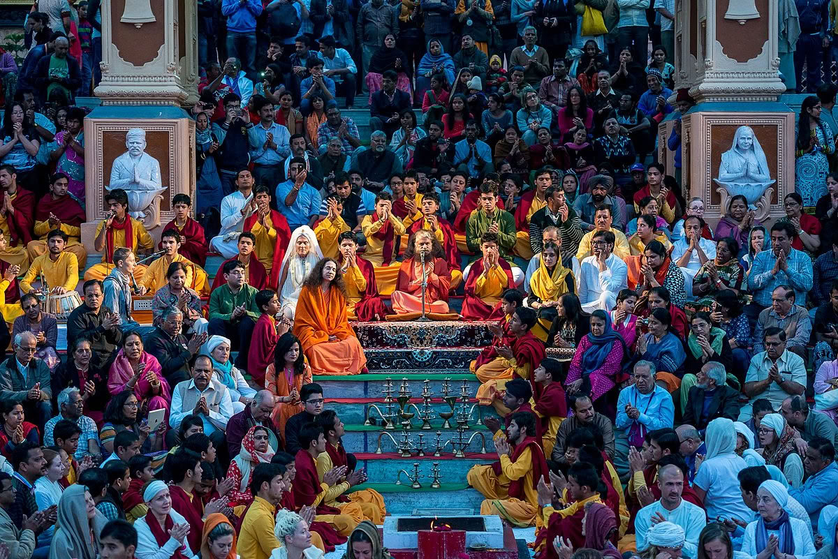 200-uurs Hatha Vinyasa yogadocentenopleiding