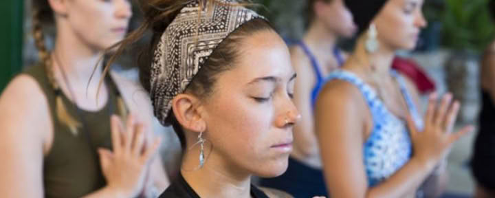 200-uurs yogadocentenopleiding – Kenia