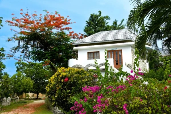 Coral Cove Wellness Resort, Jamaica