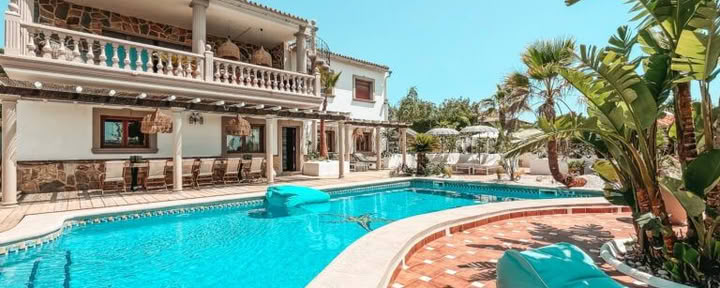 Retreats Finca Four Seasons
