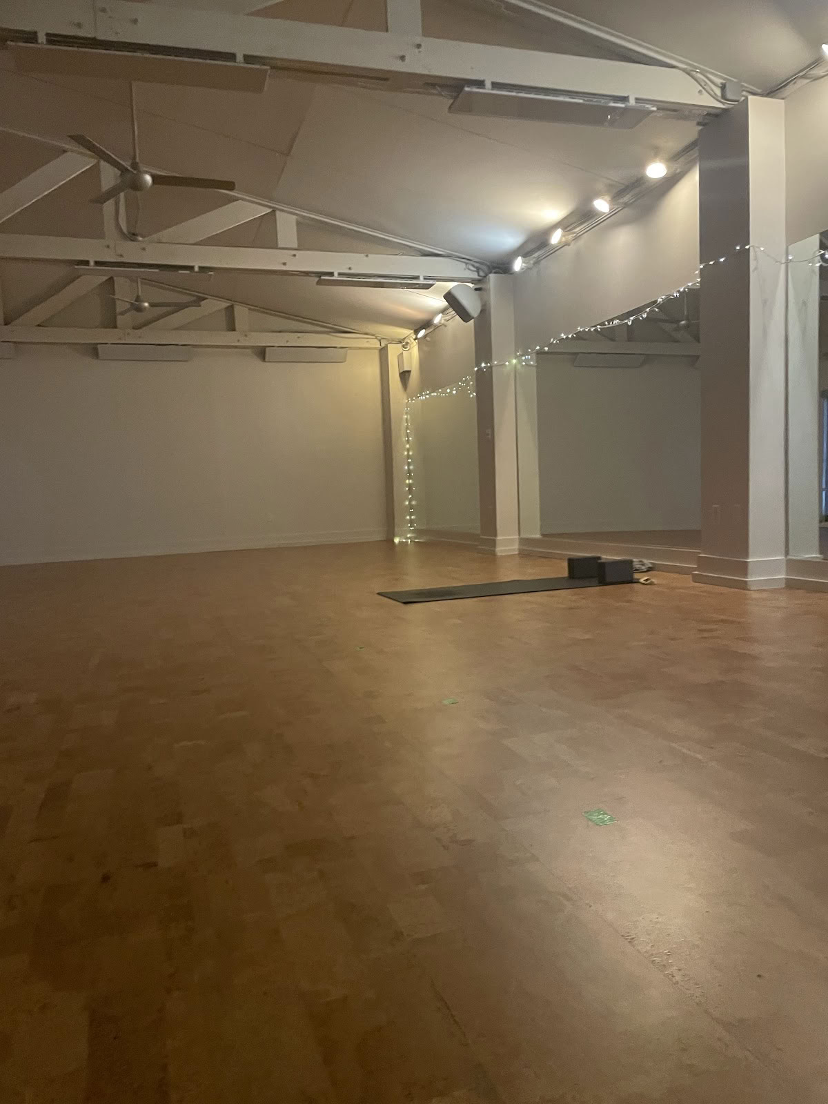 Volledige Cirkel Yoga