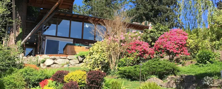 Cottage Lake Bed and Breakfast