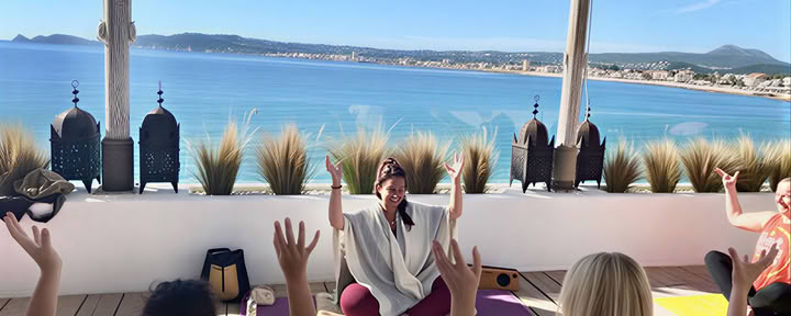Usha Kaur - Heilige Ceremonie|Yoga|Retreats