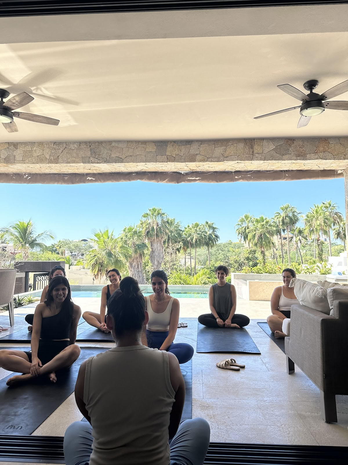 Baja Moon Yoga – Cabo Yoga Shala · Vrijgezellenfeest Zakelijk Privé Ontspanning