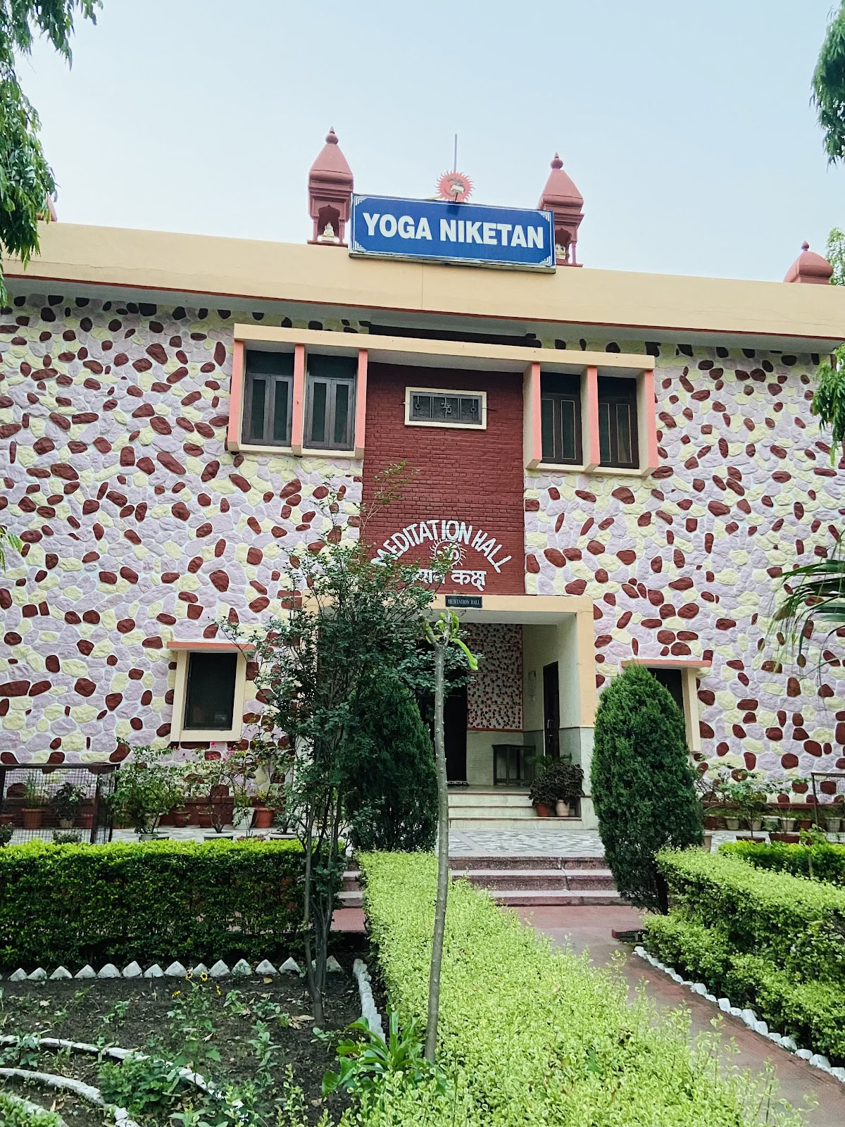 Yoga Niketan Ashram