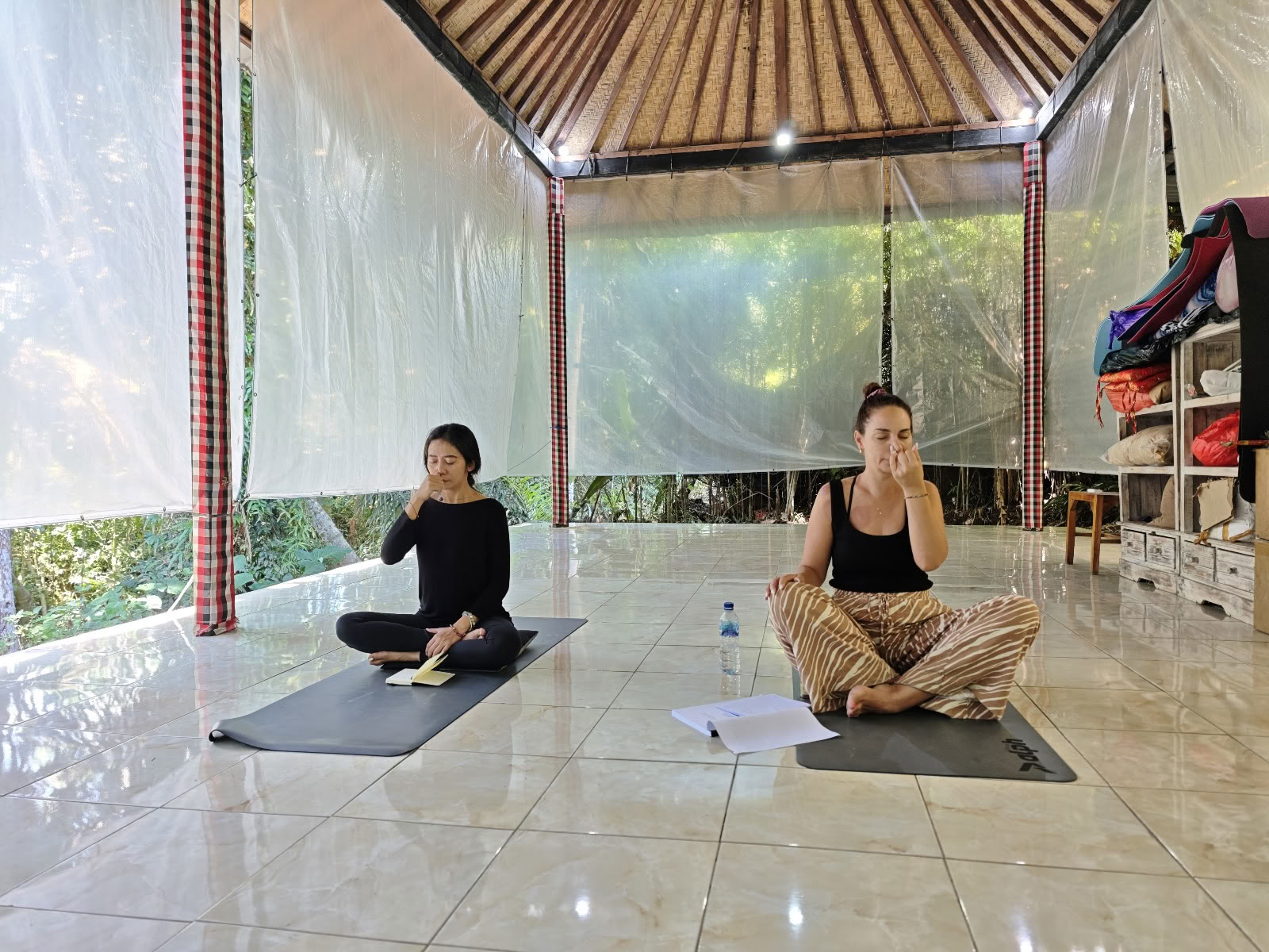 Bali Yoga Center - Yogalessen & YTT in Ubud, Bali