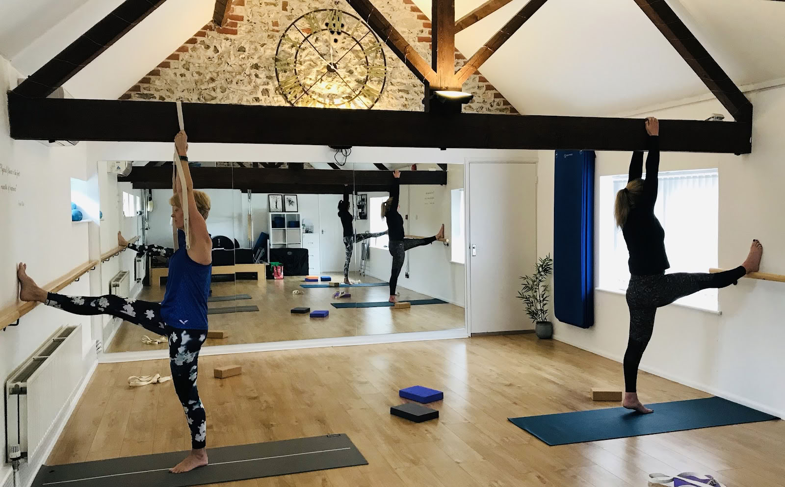 Rachel Lovegrove Yoga