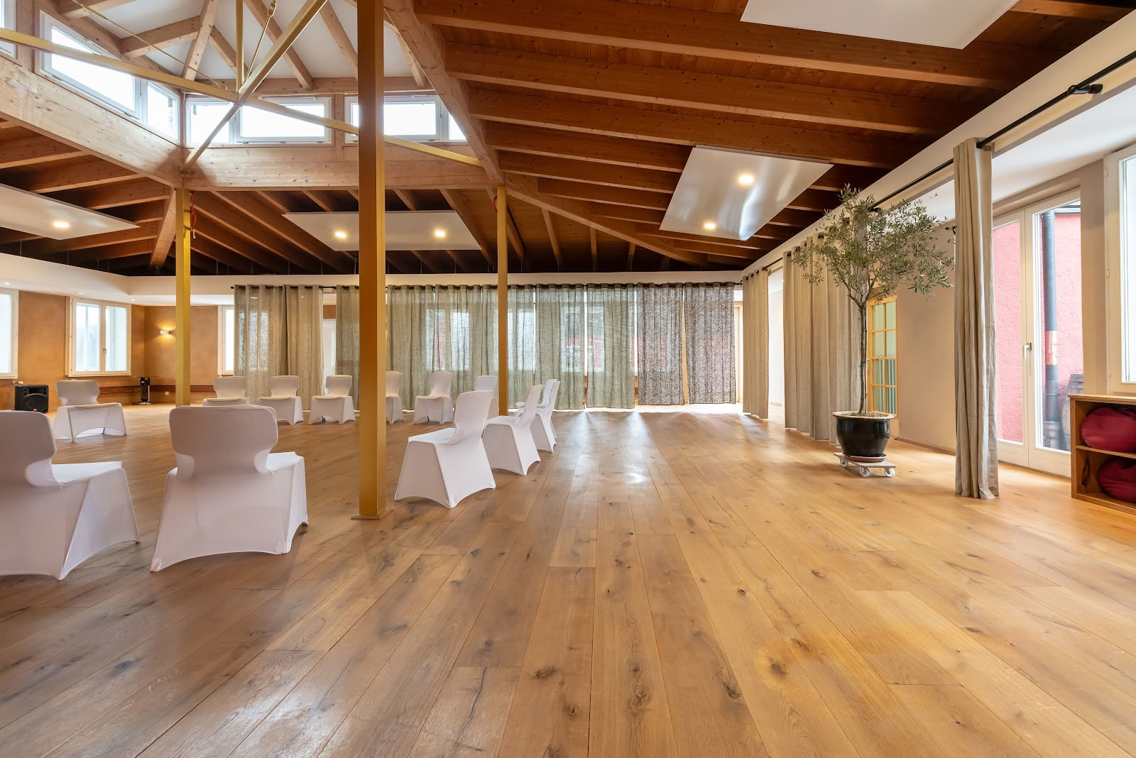SEINZ - Wijsheidsresort - Natuurhotel en biologisch seminar- en conferentiehuis