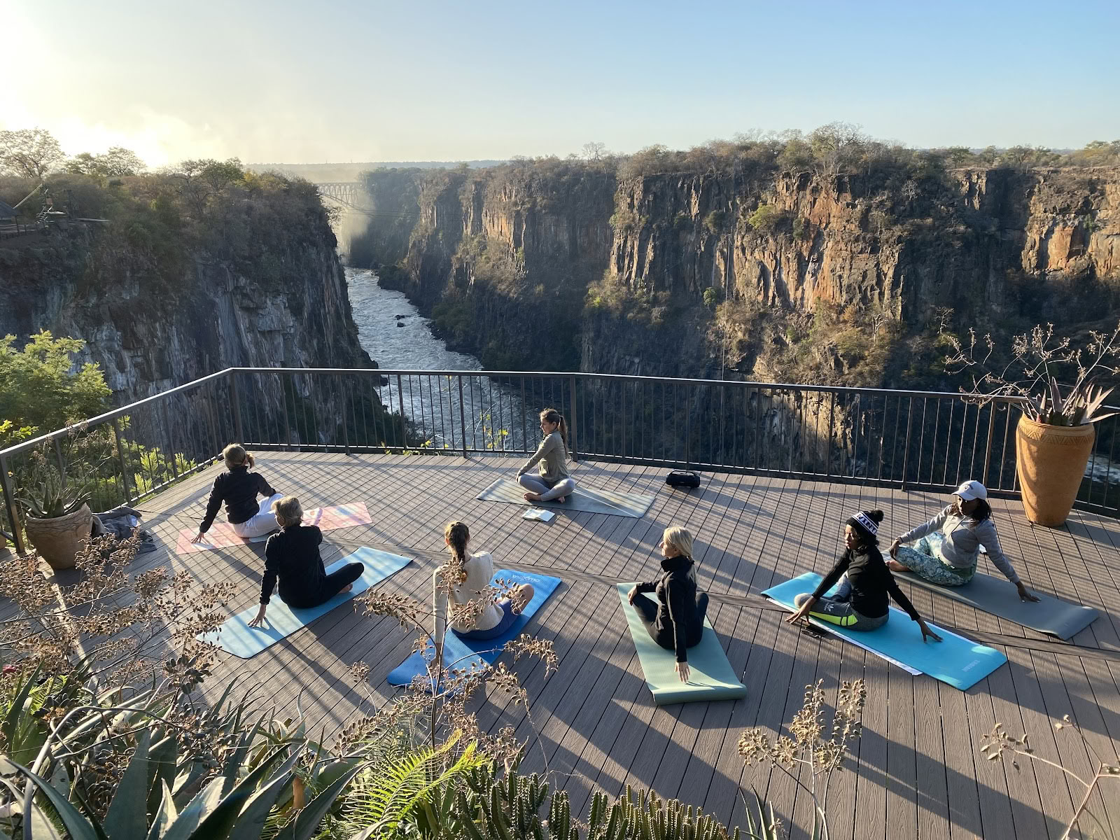 Victoriawatervallen yoga