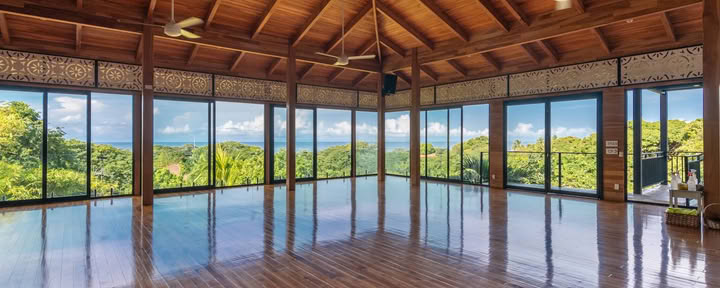 Bodhiboom Yoga Resort