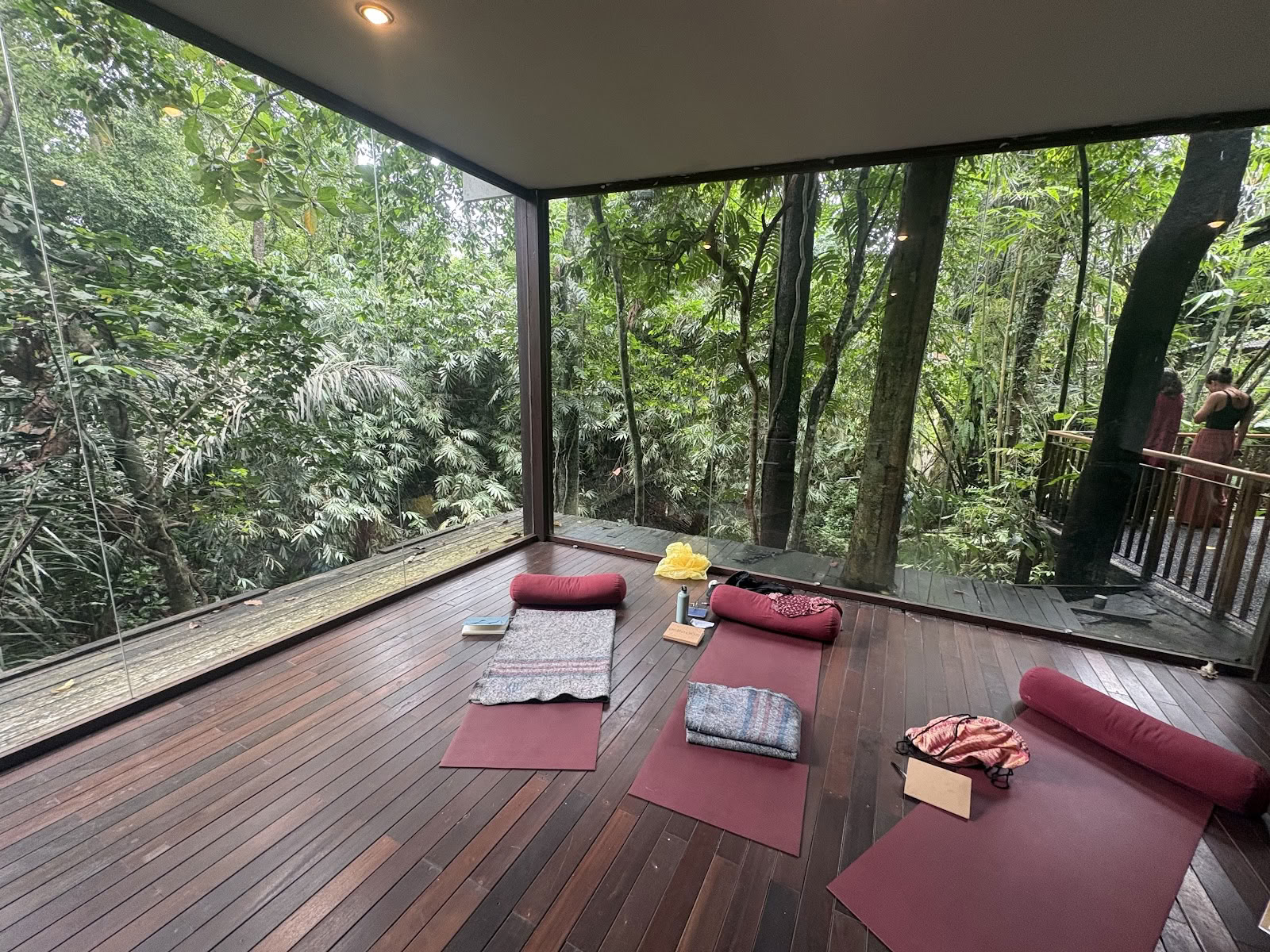Stralend Levend Yoga