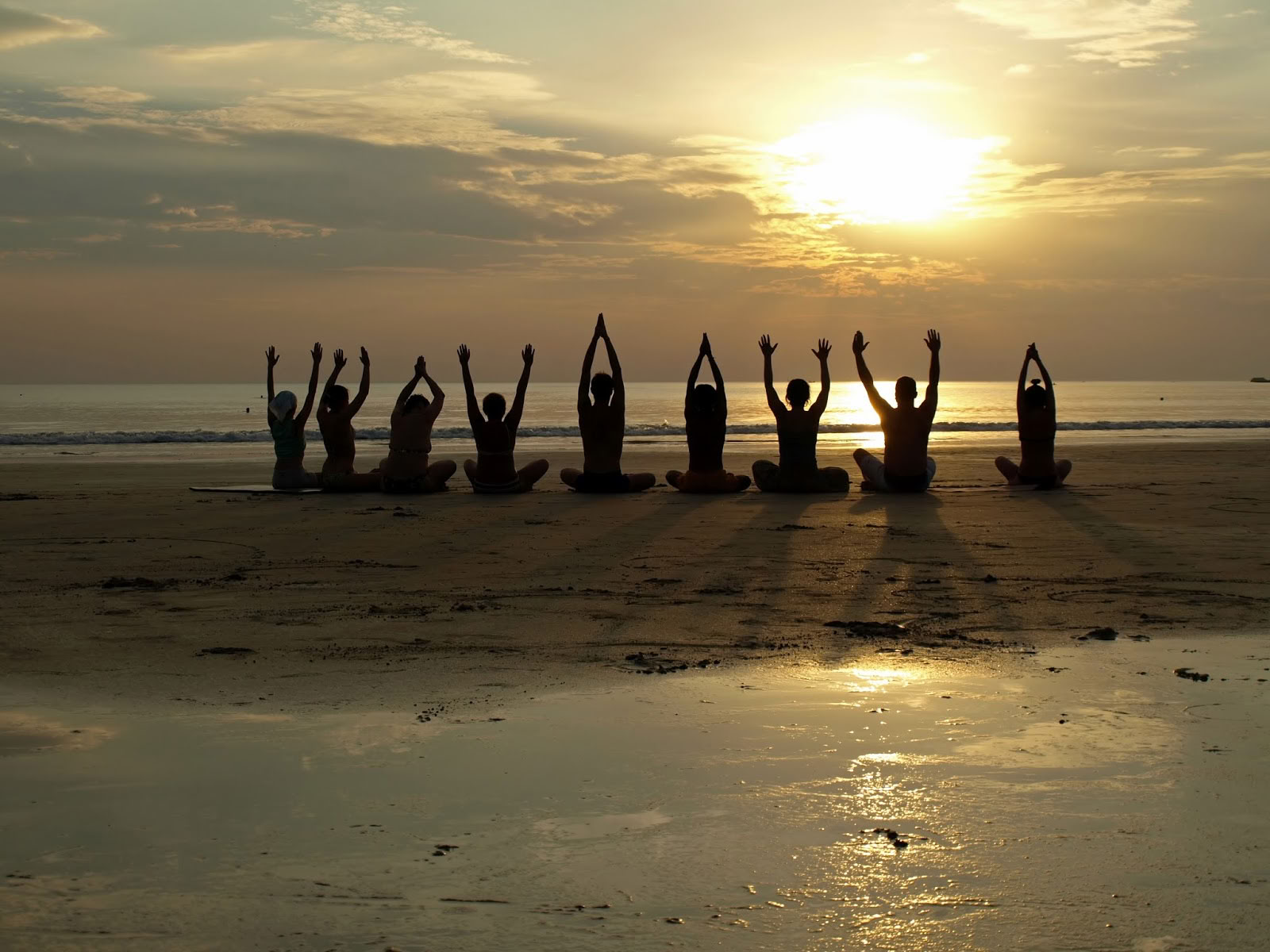 Yoga op Playa Negra