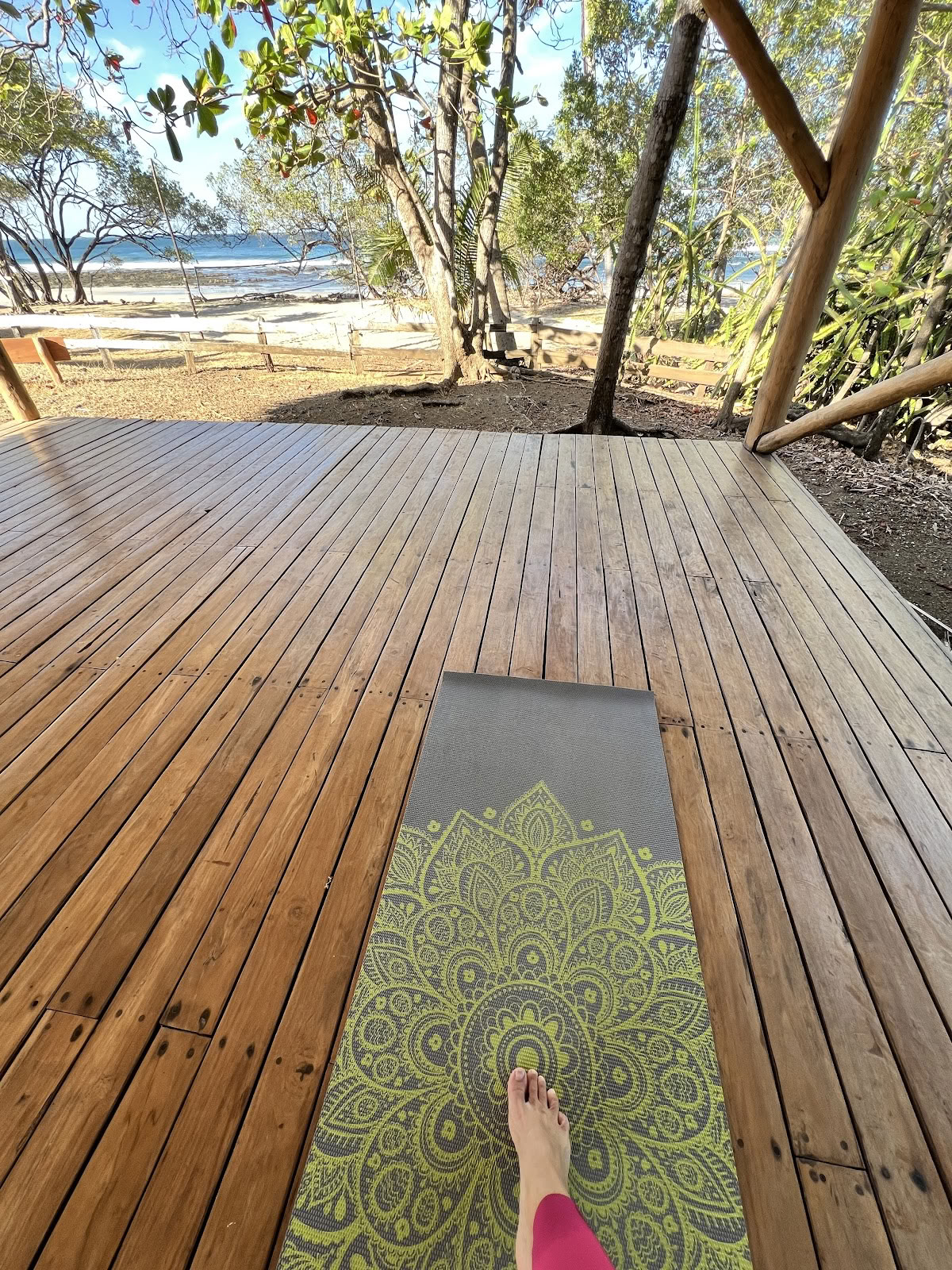 Yoga op Playa Negra