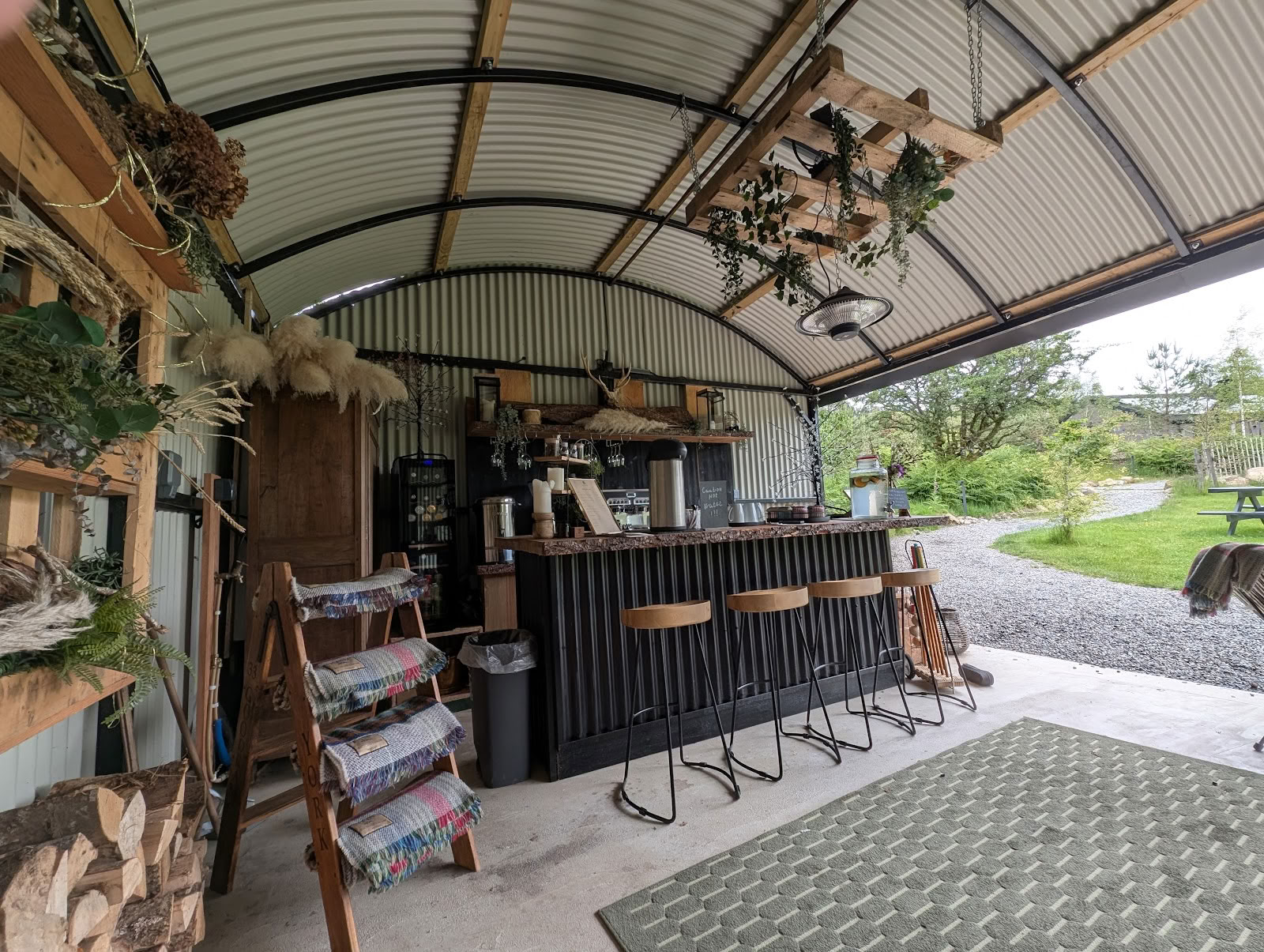 De Deerstone Eco Hideaway